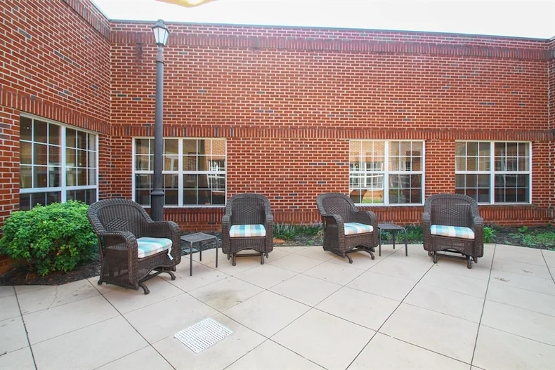 Image of Carriage House Senior Living Community (5)