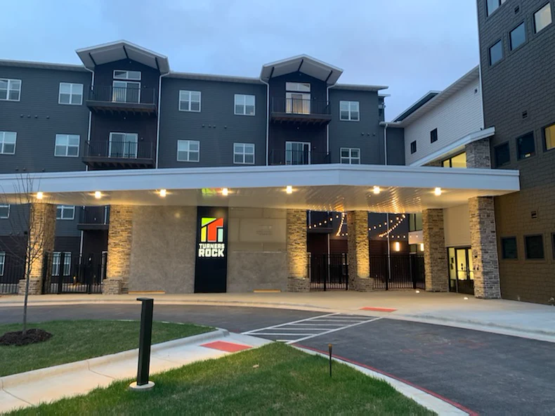 Image of Turners Rock (1)