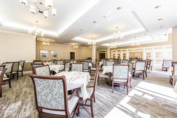 Image of The Village of River Oaks (5)