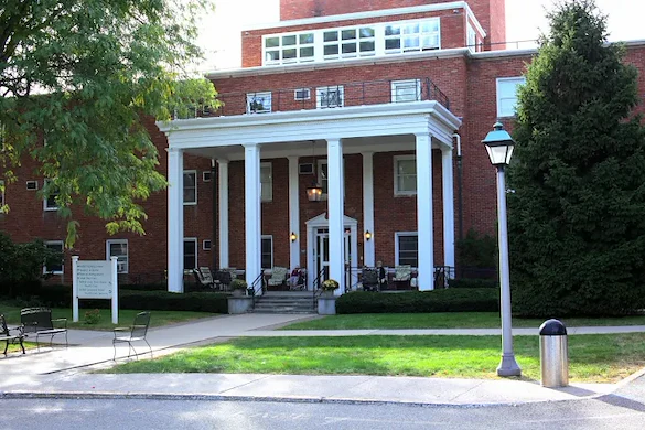 Image of The Pines at Narragensett (1)