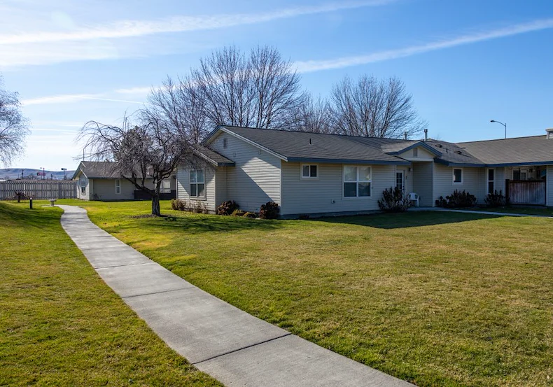 Image of Hawthorne Court (10)