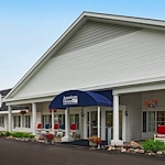 American House Dearborn Heights, senior living community offering independent living and respite care in Dearborn Heights, MI, front entrance