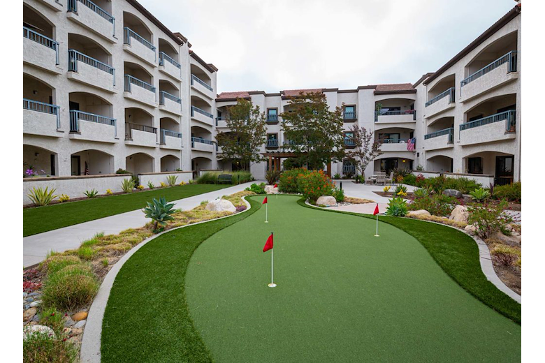 Image of Casa De Las Campanas Senior Living (3)
