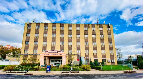 Image of New Broadview Home (1)