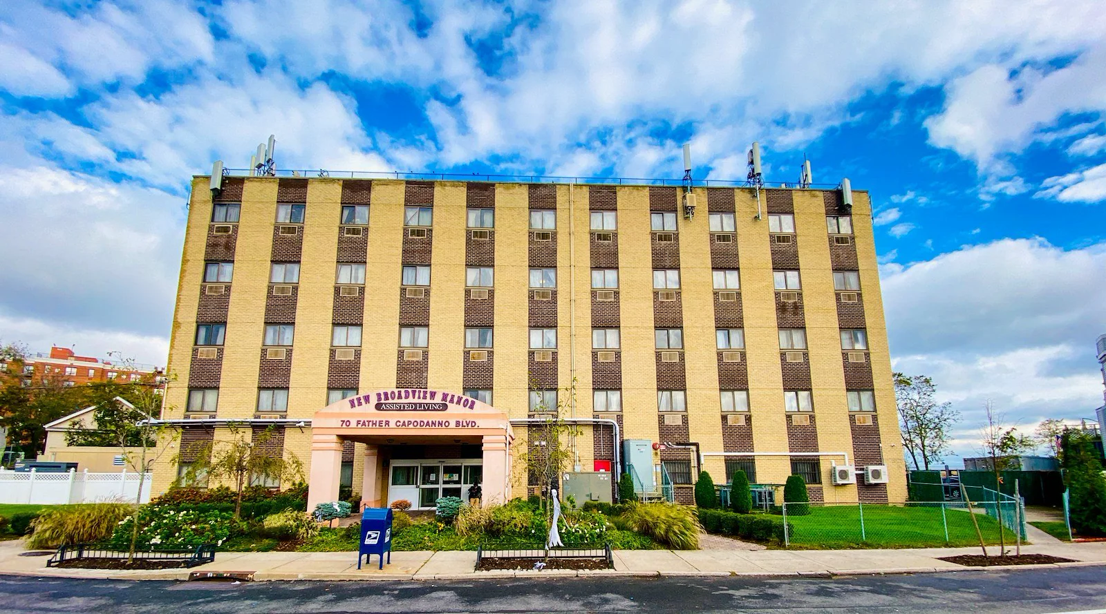 Image of New Broadview Home (1)