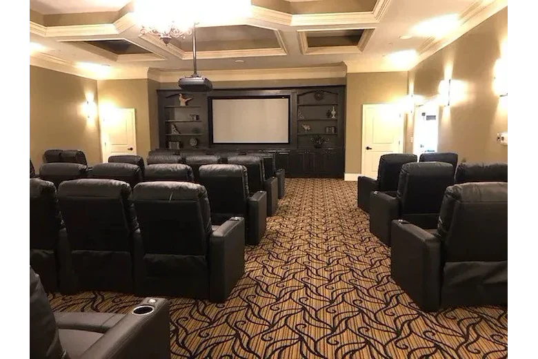 Image of Laurel Lodge Senior Living (8)