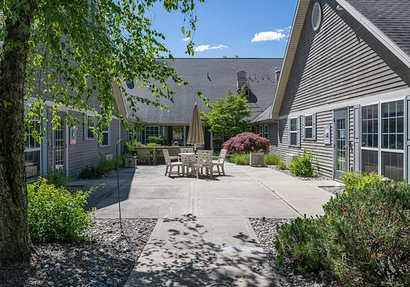 Image of Arden Courts at Bingham Farms (9)