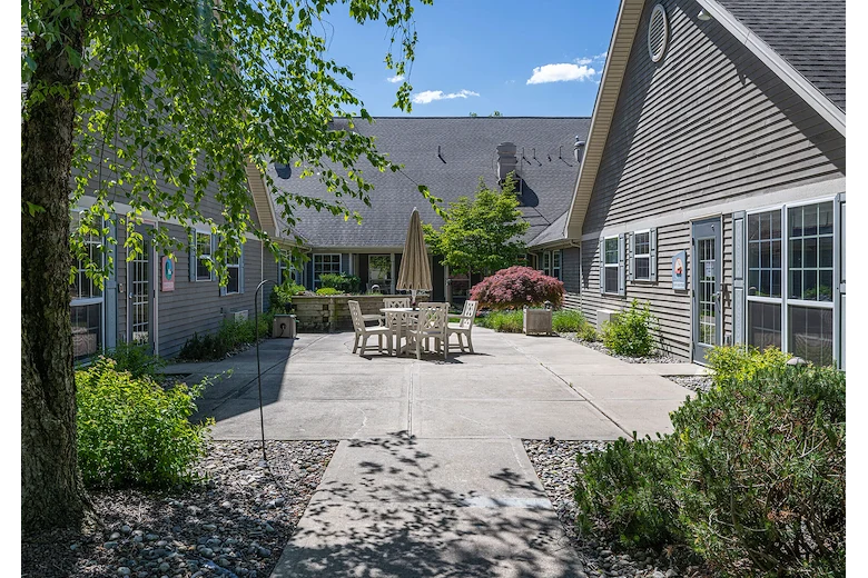 Image of Arden Courts of Bingham Farms (2)