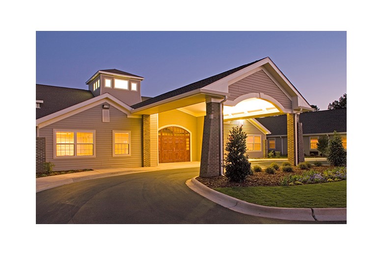 Image of East Glen Health & Rehab (1)