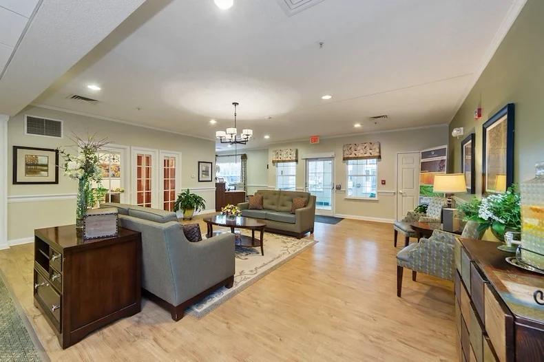 Image of Sycamore Manor (4)