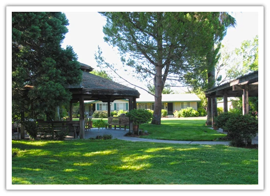 Image of Sacramento Manor (2)