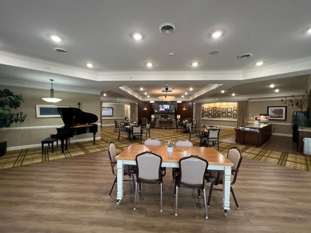 Image of Morning Pointe of East Hamilton (3)