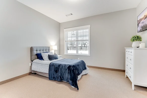 Image of BeeHive Homes of Lakeville - South (6)