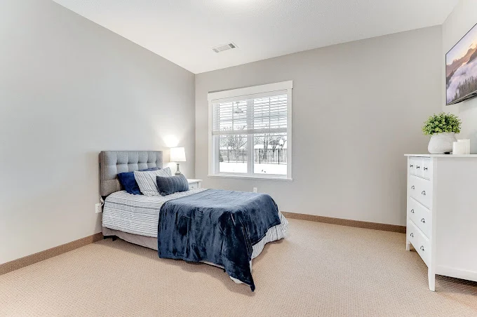 Image of BeeHive Homes of Lakeville - South (6)