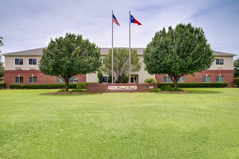 Image of Court at Round Rock (3)