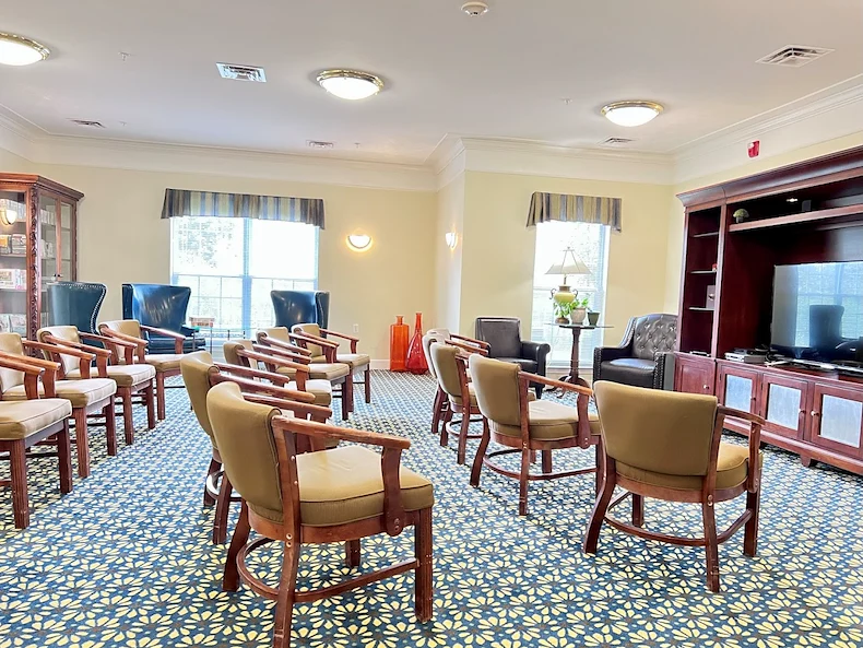 Image of Lockwood of Clinton (4)