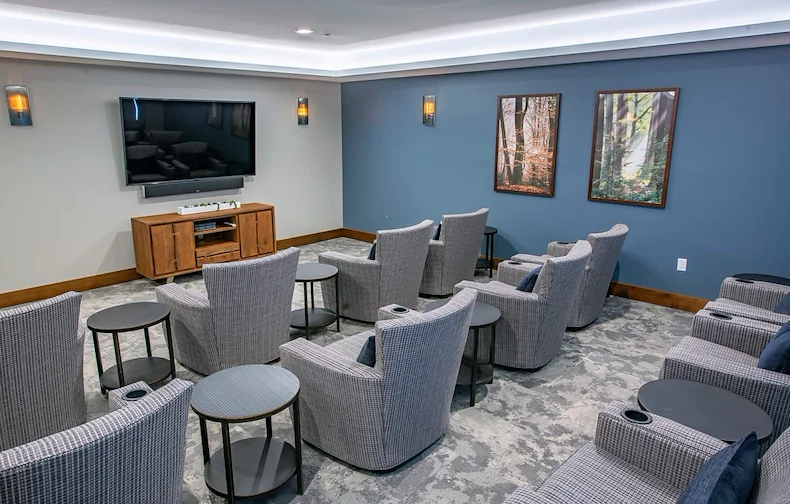 Image of The Legends of Apple Valley (8)