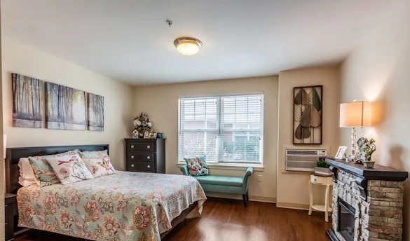 Greenridge Place Senior Assisted Living Memory Care in Westminster, CO bedroom