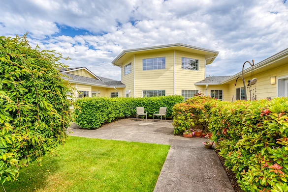 Image of Easthaven Villa Senior Living (3)