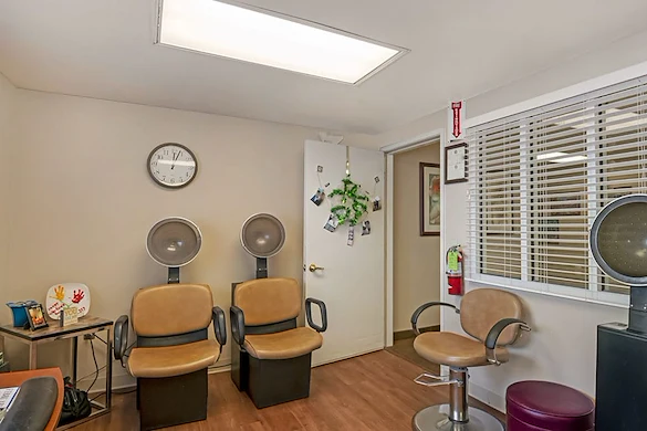 Image of Brookdale Sherwood (6)