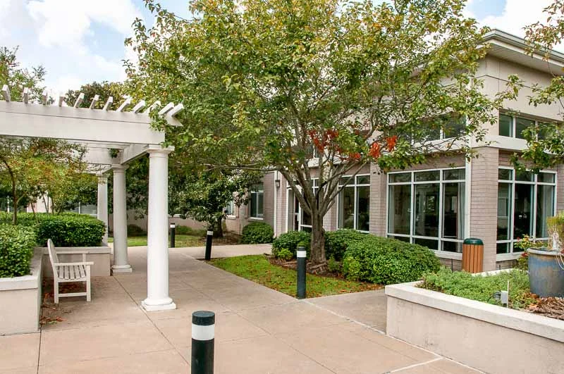 Image of Garden Terrace Alzheimer's Center Of Excellence (9)