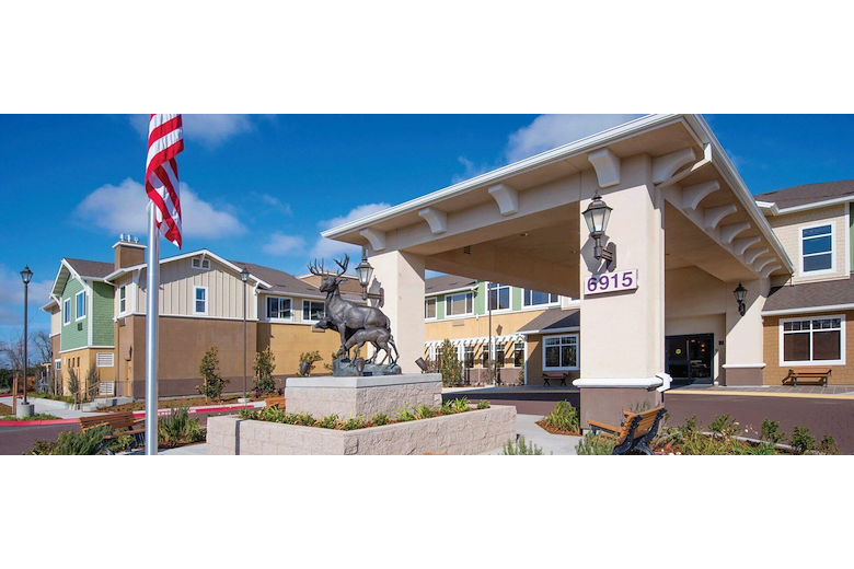 Image of Carlton Senior Living Elk Grove (1)