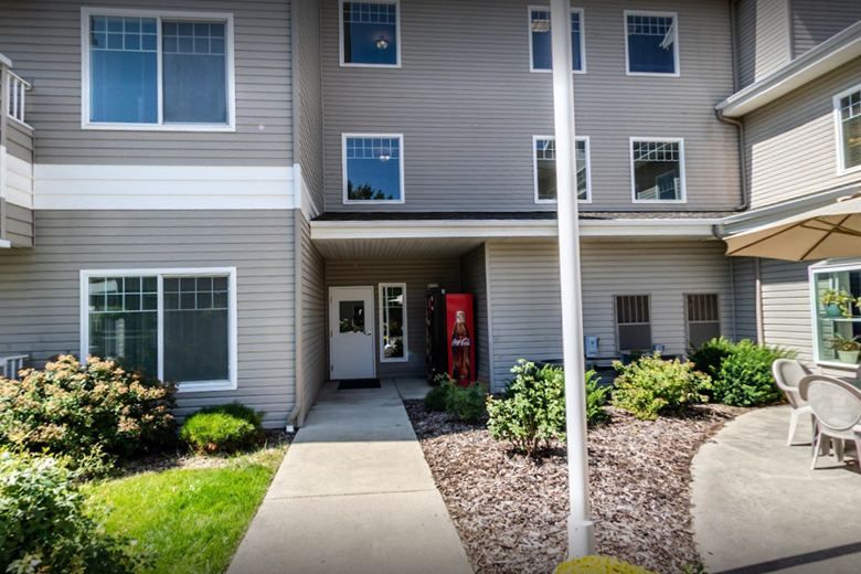 Image of Broadway Court Estates (6)