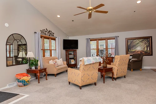 Image of Autumn Embers Senior Living (5)