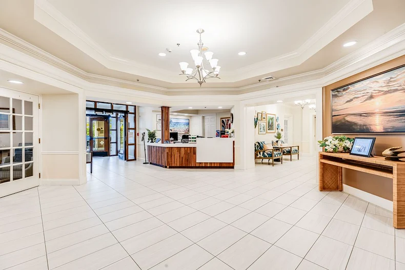 Image of Stratford Court of Boca Pointe (4)