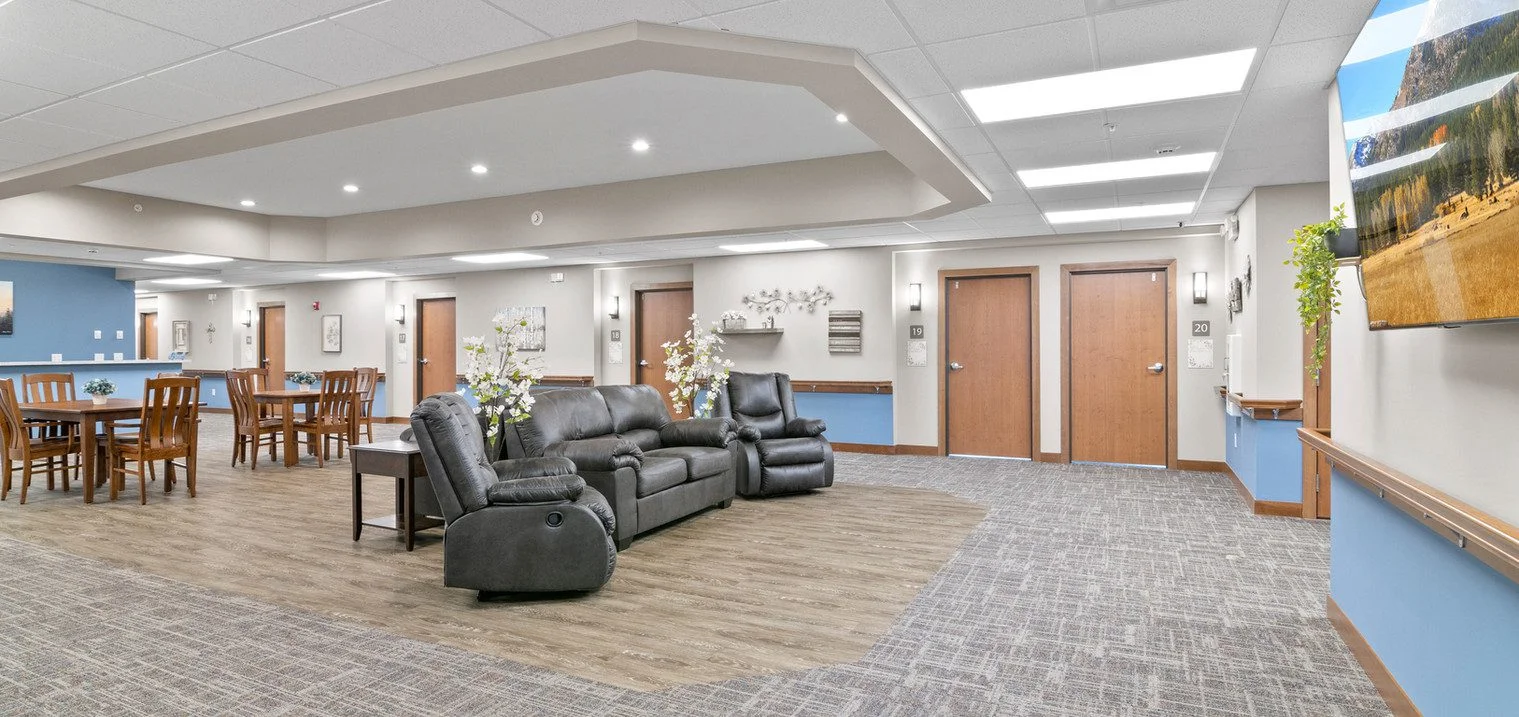 Image of Suite Living Senior Care of Lakeville (3)