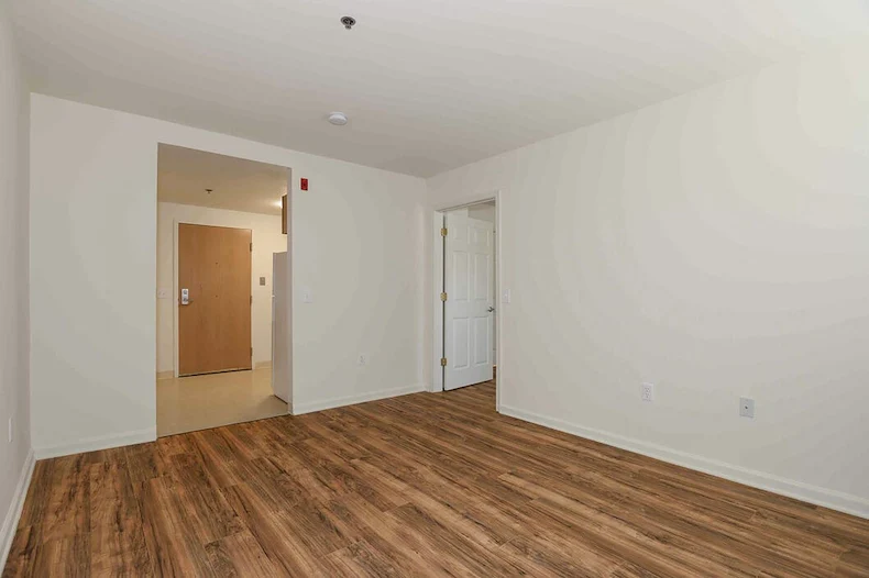 Image of Warren Place Apartments (6)