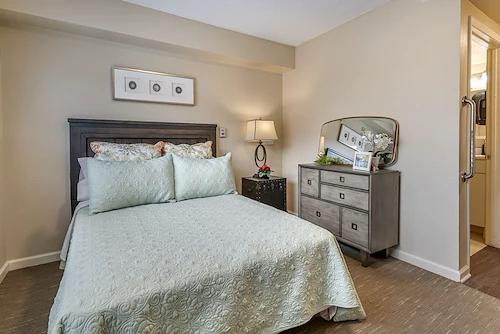 Image of Brookdale Parkplace (9)