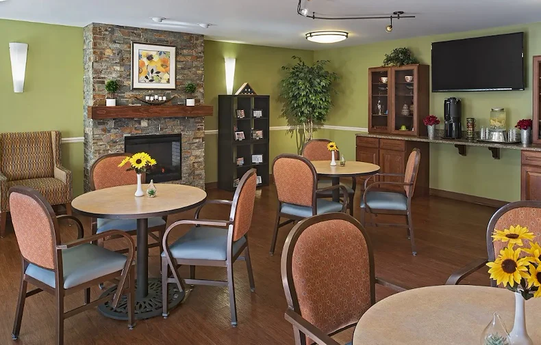 Image of American House Westland Hunter (3)