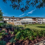 Image of Autumn View Gardens Ellisville (1)