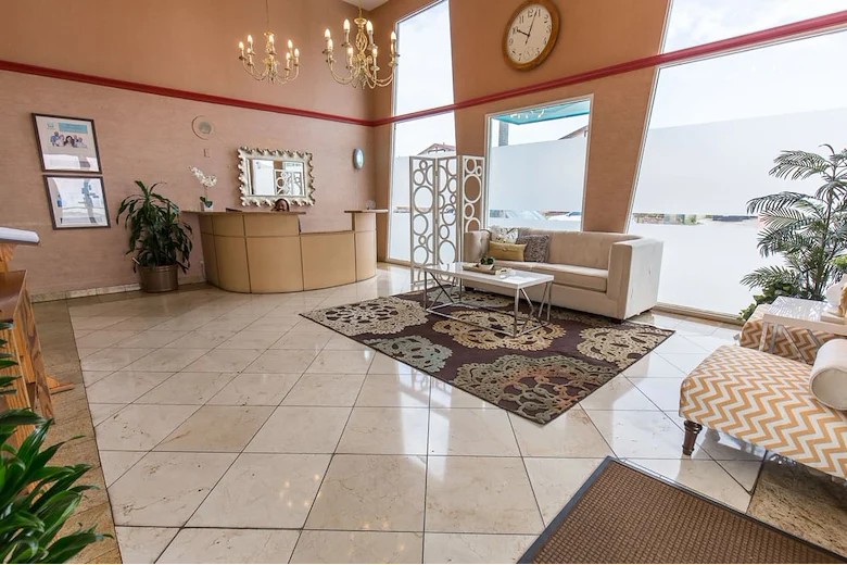 Image of Windsor Convalescent Center Of North Long Beach (3)