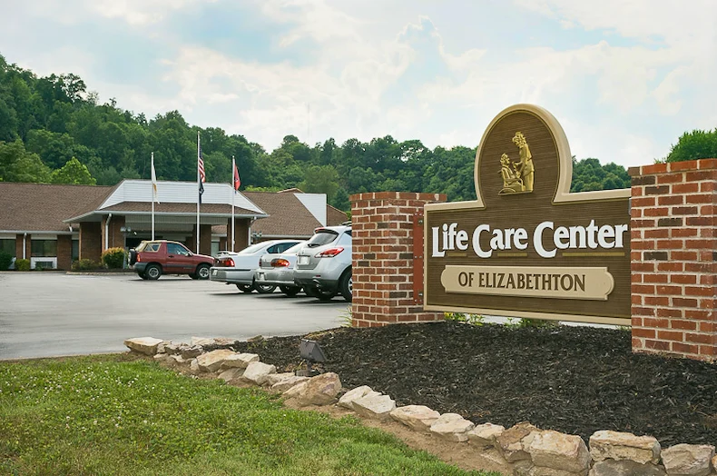 Image of Life Care Center Of Elizabethton (2)