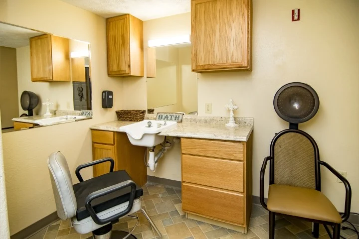 Image of Edgewood Grand Island Memory Care (6)