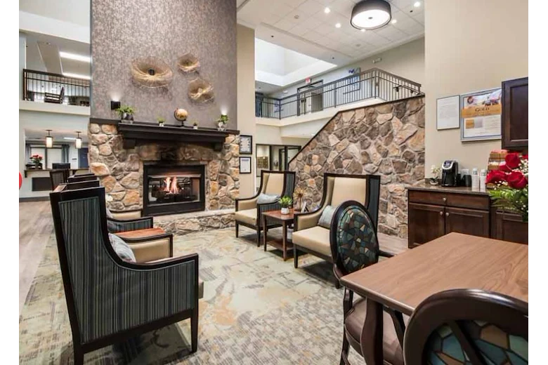 Image of Fieldstone Place (7)