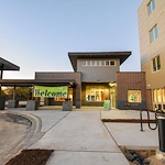 Image of The Sonnet at Tennyson (1)