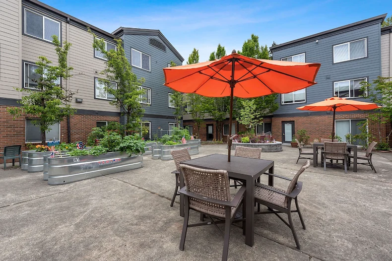 Image of Meridian Court Senior Affordable Apartments (3)