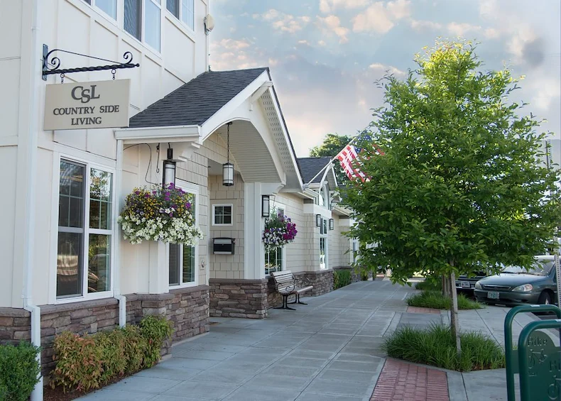 Image of Countryside Living Canby (1)