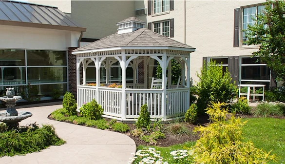 Image of Commonwealth Senior Living at Leigh Hall (2)