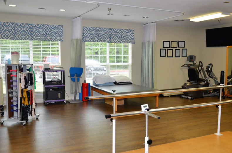 Image of Reunion Plaza Senior Care And Rehabilitation Cente (7)