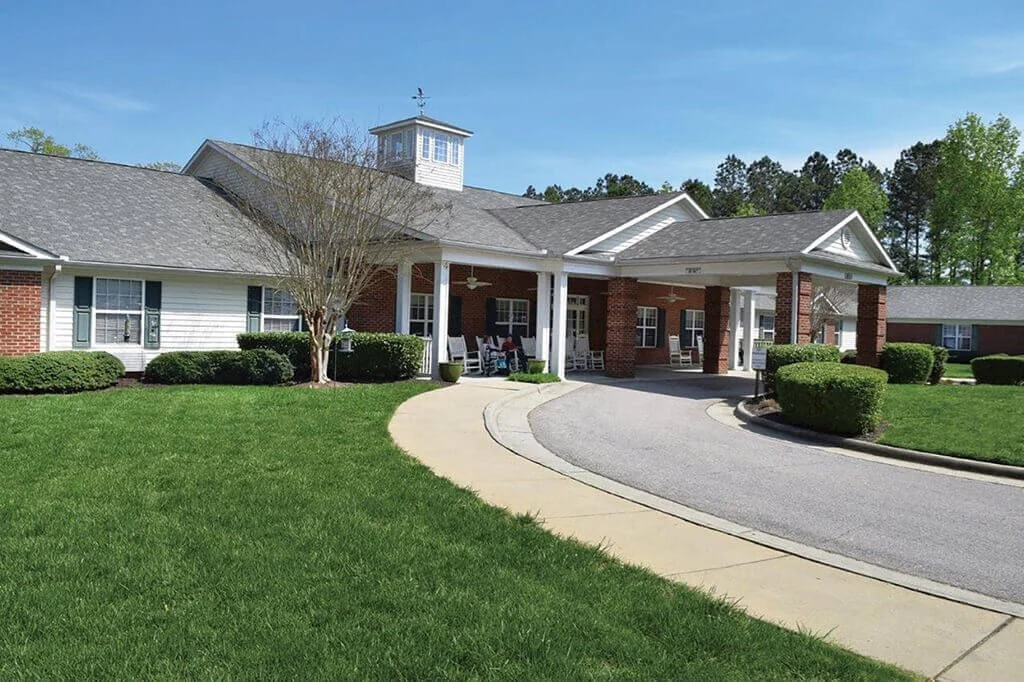 Image of Spring Arbor of Apex (3)