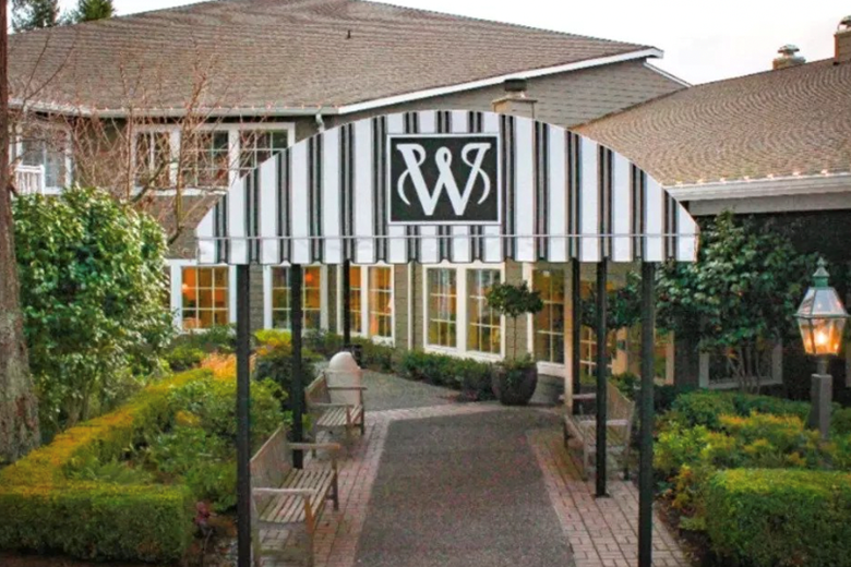 Image of Weatherly Inn - Tacoma (1)