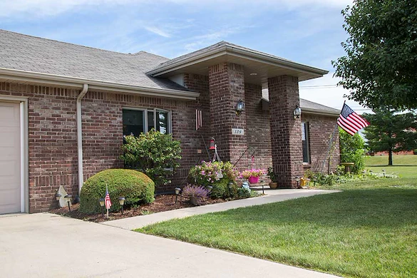 Image of CrownPointe of Portland (1)