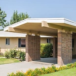 Image of Kingsburg Center (1)