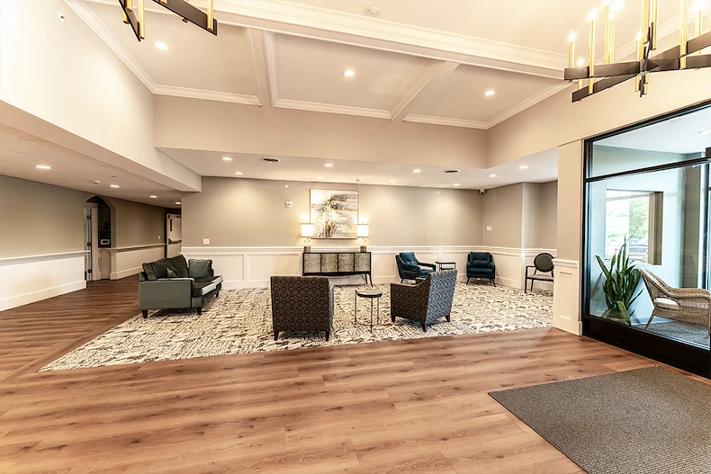 Image of Volante of Lake Orion (7)