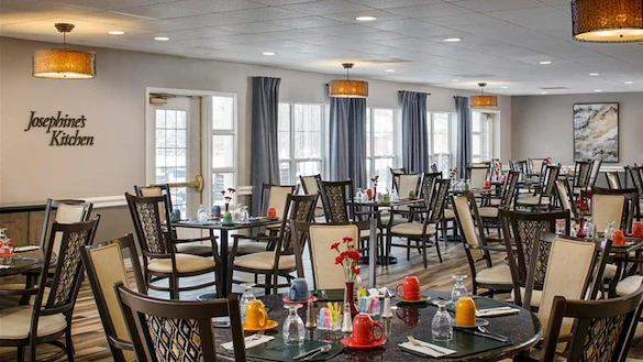 Image of Belmont Village Glenview (4)