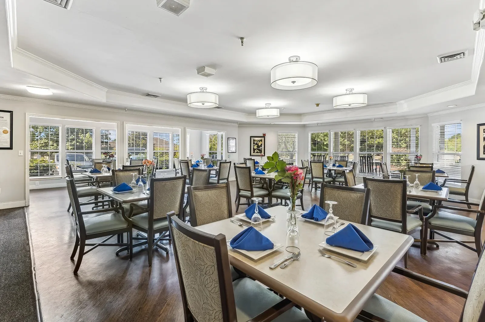 Image of The Neighborhood at Madison (2)